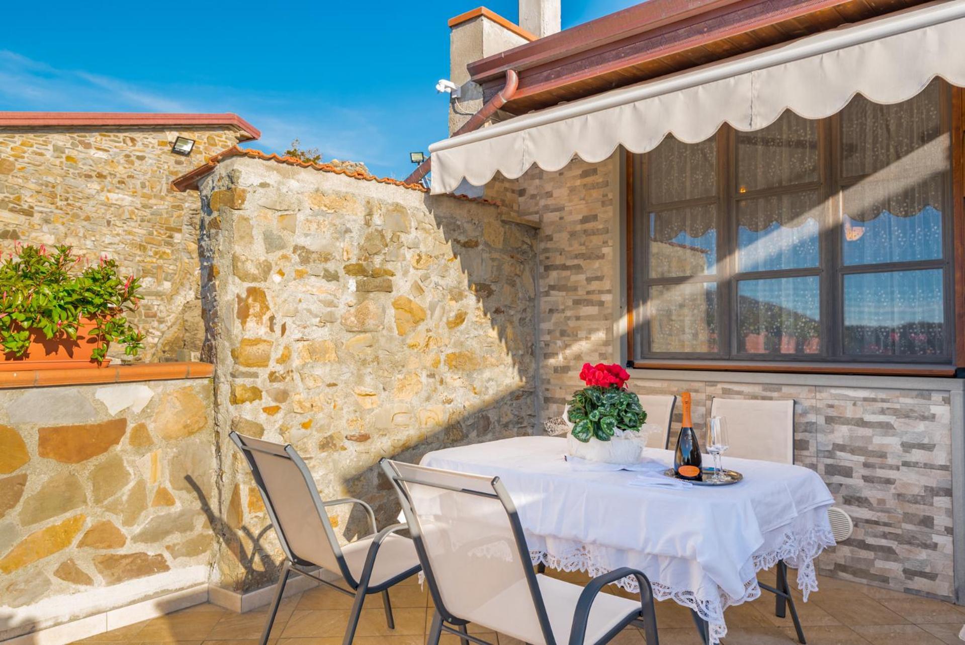 Vivi Luxury * Comano (Tuscany)