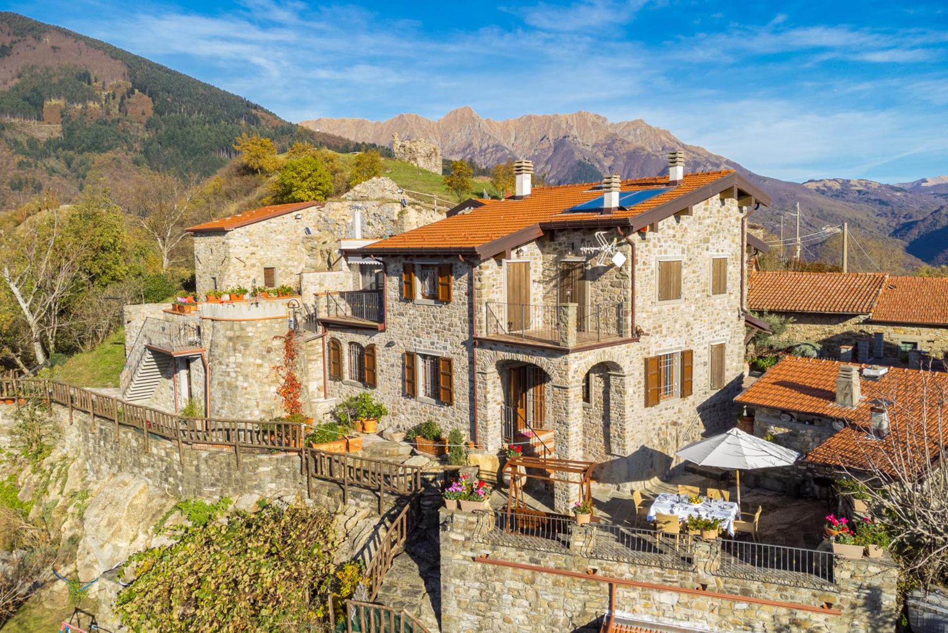 Holiday home Vivi Luxury Comano (Tuscany)